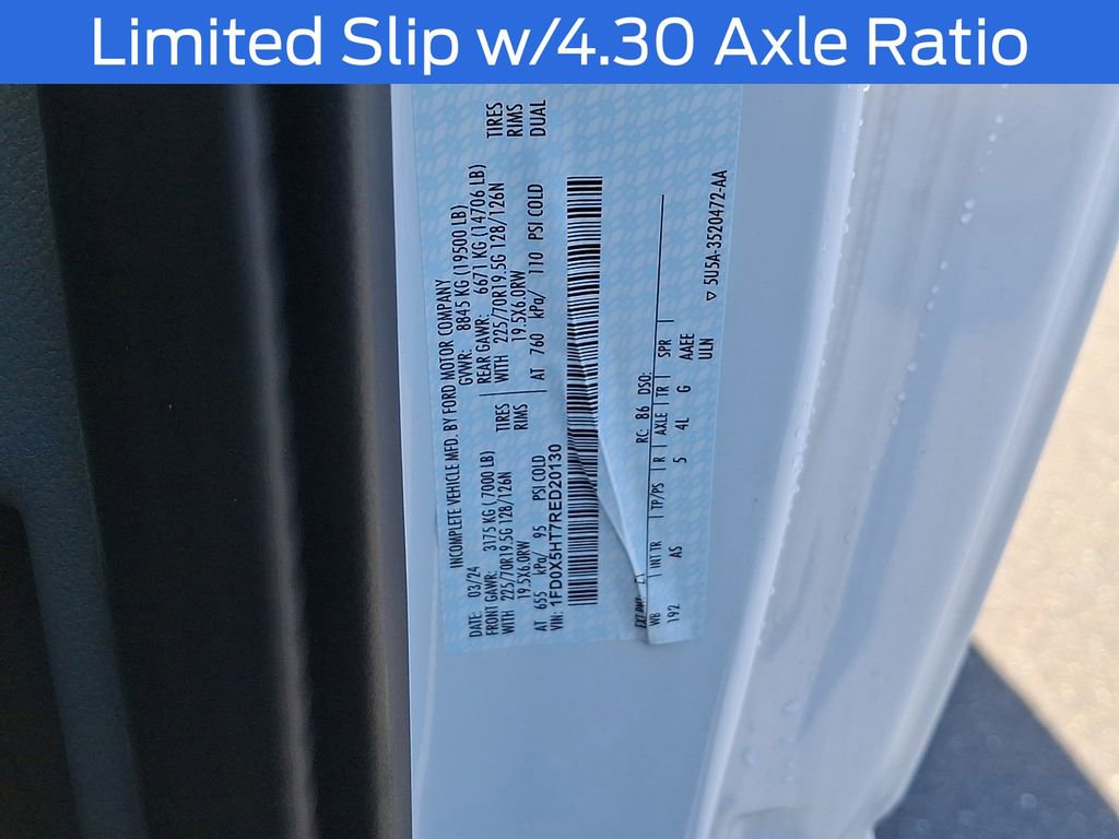 New 2024 Ford F550 4x4 SuperCab Super Duty image 18