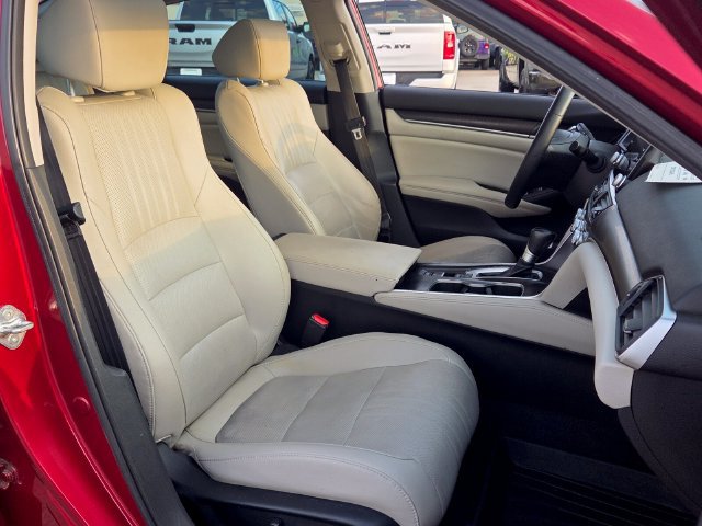 Used 2021 Honda Accord EX-L image 17