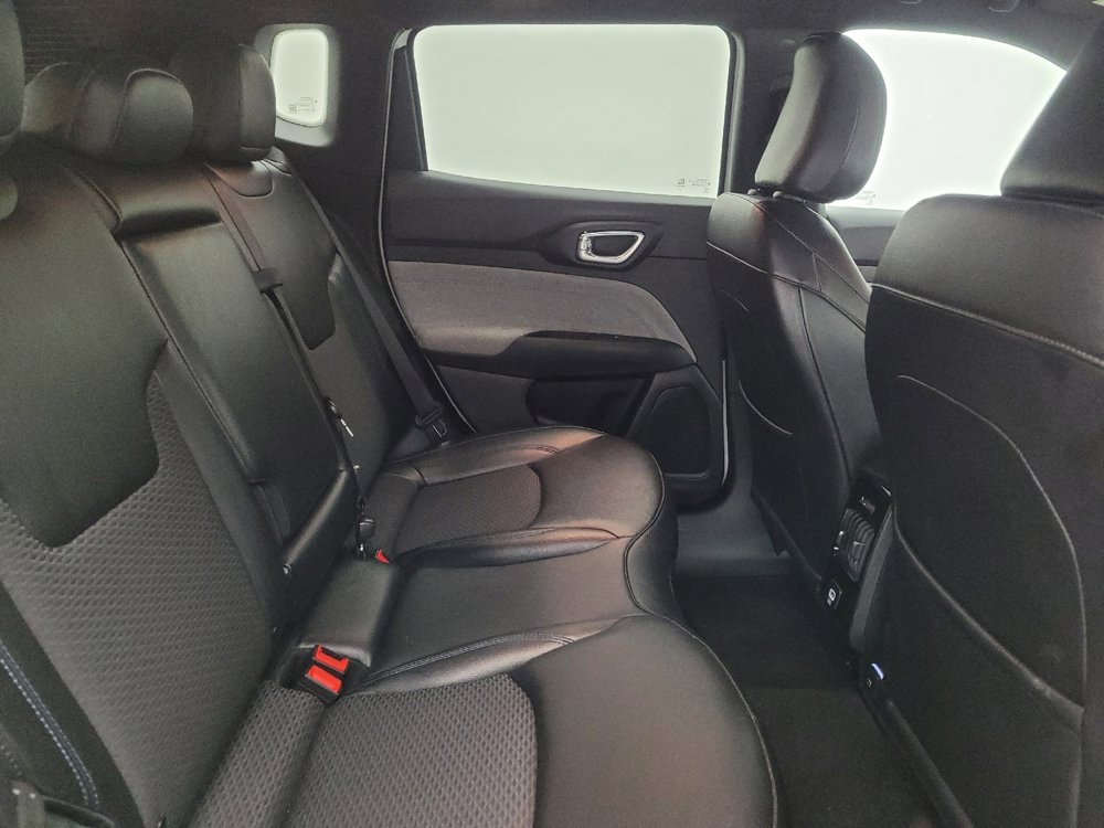 Used 2024 Jeep Compass Latitude image 19