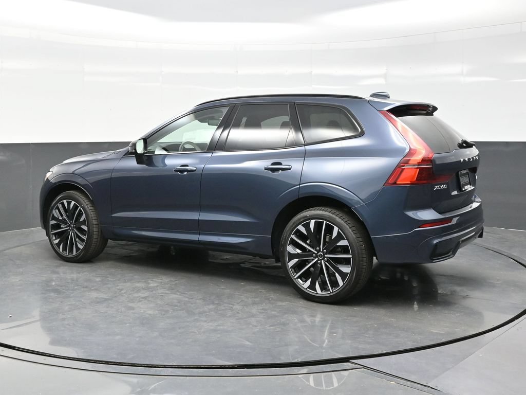 New 2026 Volvo XC60 B5 Ultra w/ Climate Package AWD/4WD image 4