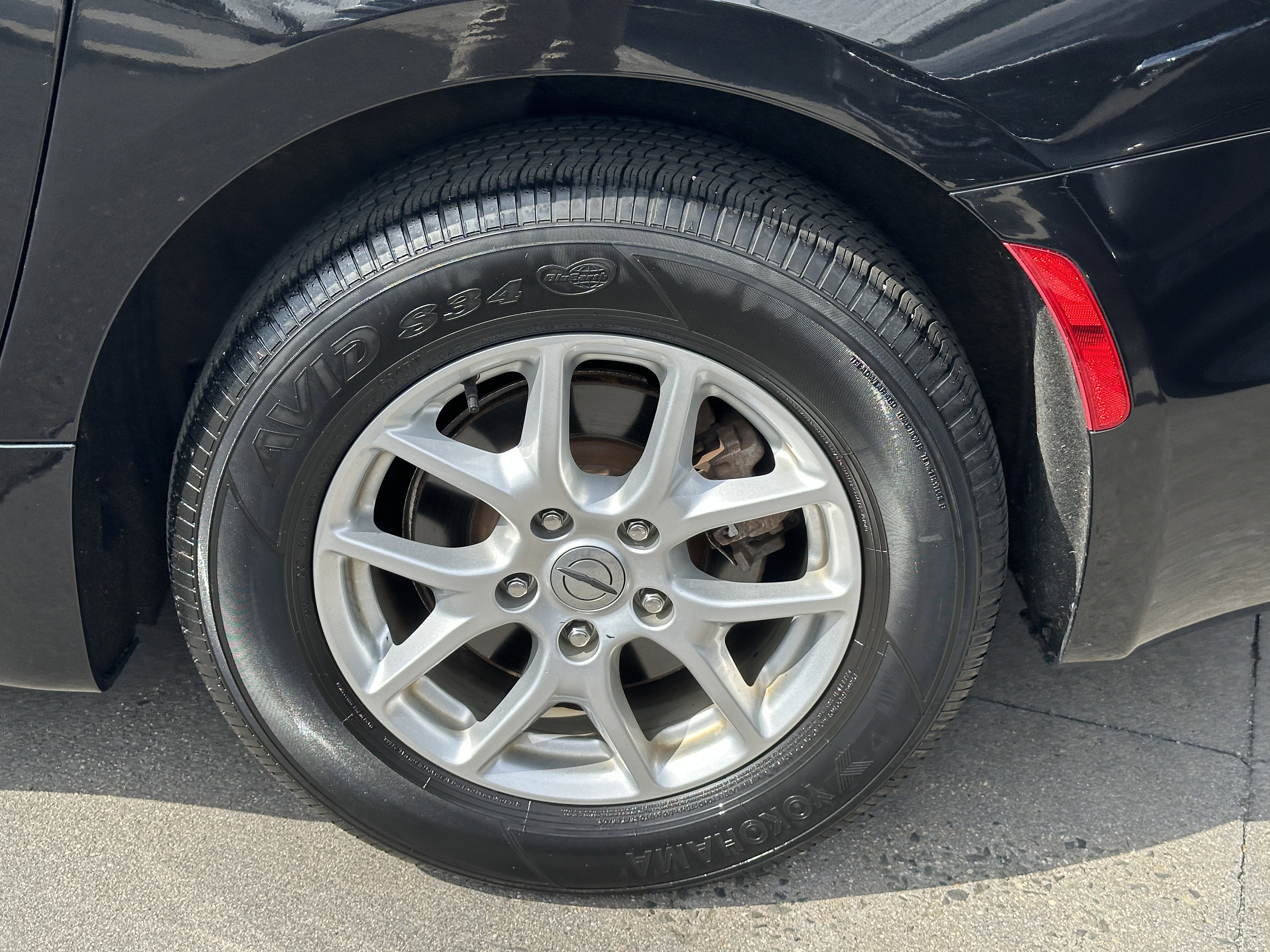 Used 2021 Chrysler Pacifica Touring-L image 17