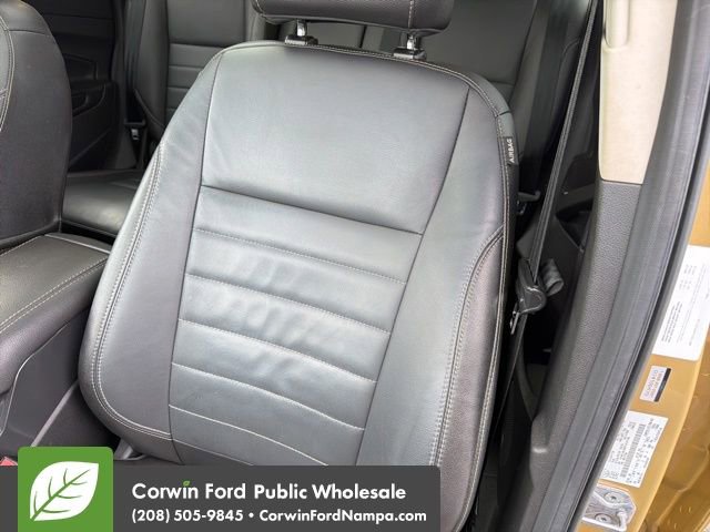 Used 2015 Ford Escape Titanium w/ Canadian Touring Package image 24