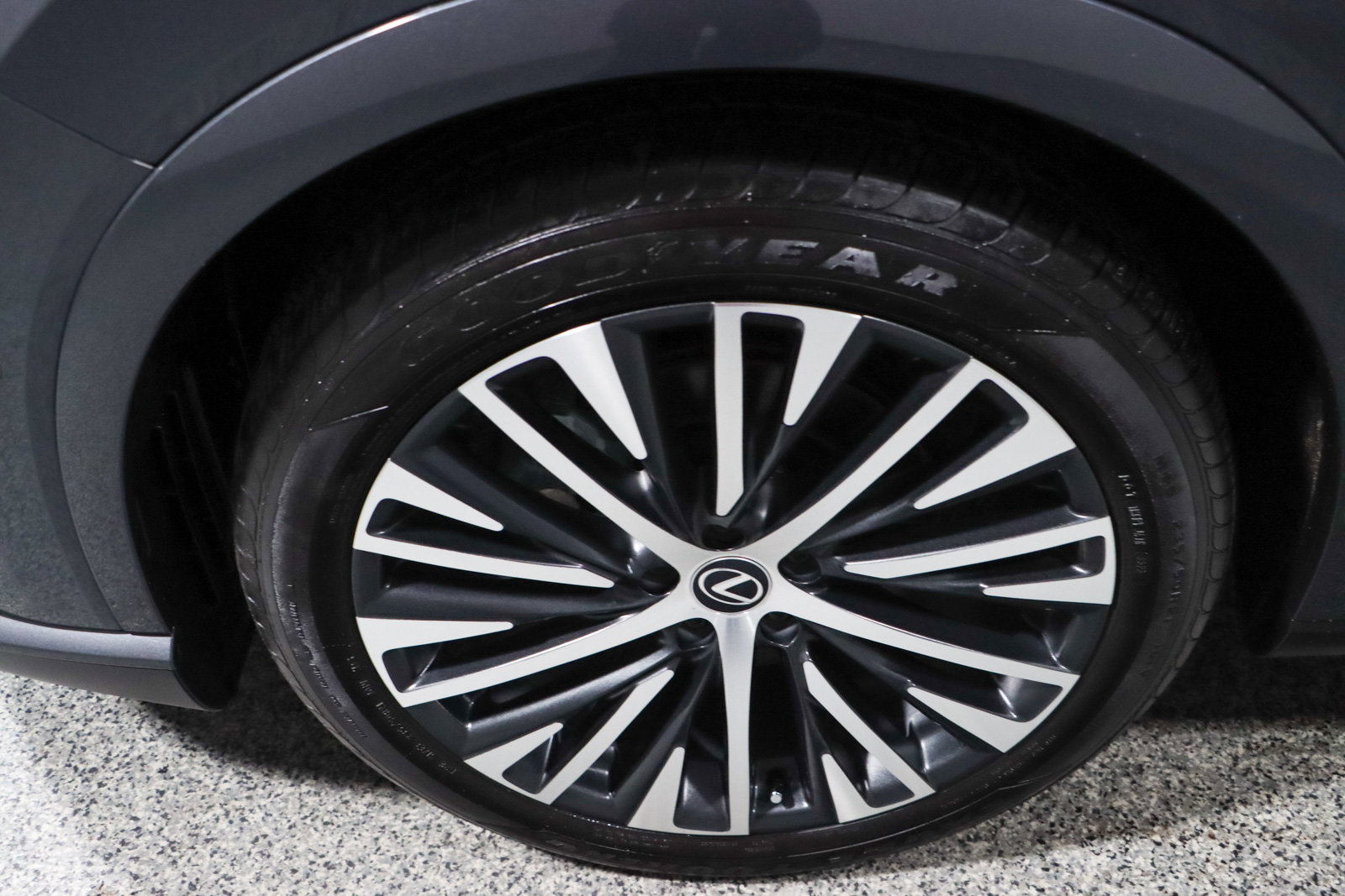 Used 2024 Lexus RX 350 Premium Plus w/ Convenience Package image 11