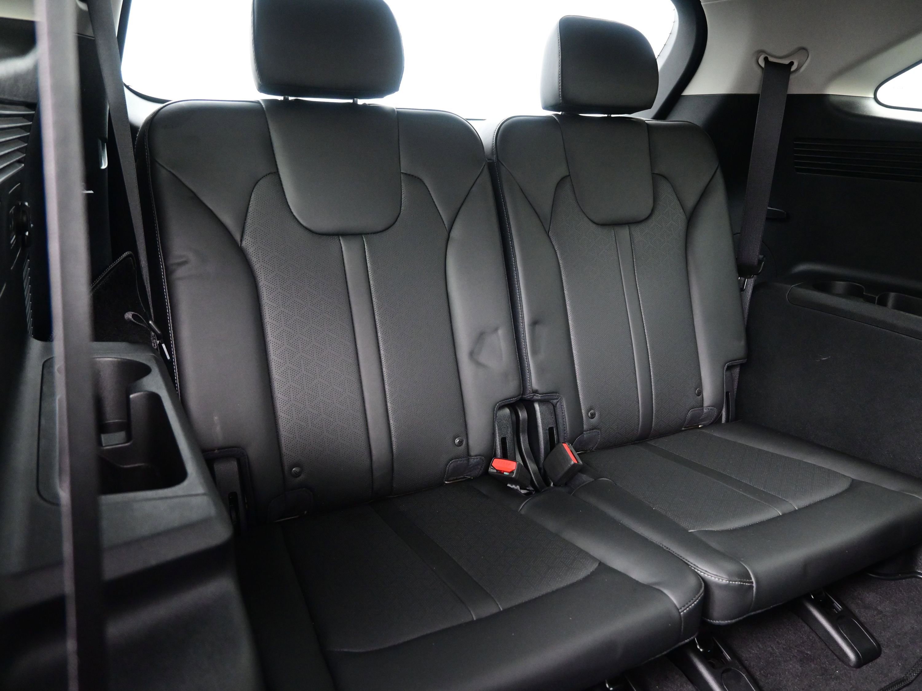 Used 2023 Kia Sorento SX image 17