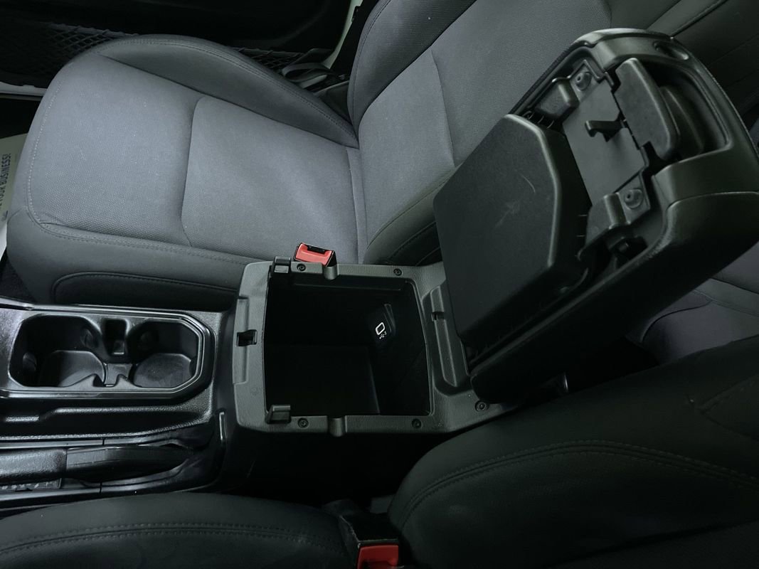 Used 2018 Jeep Wrangler Unlimited Sport S image 25