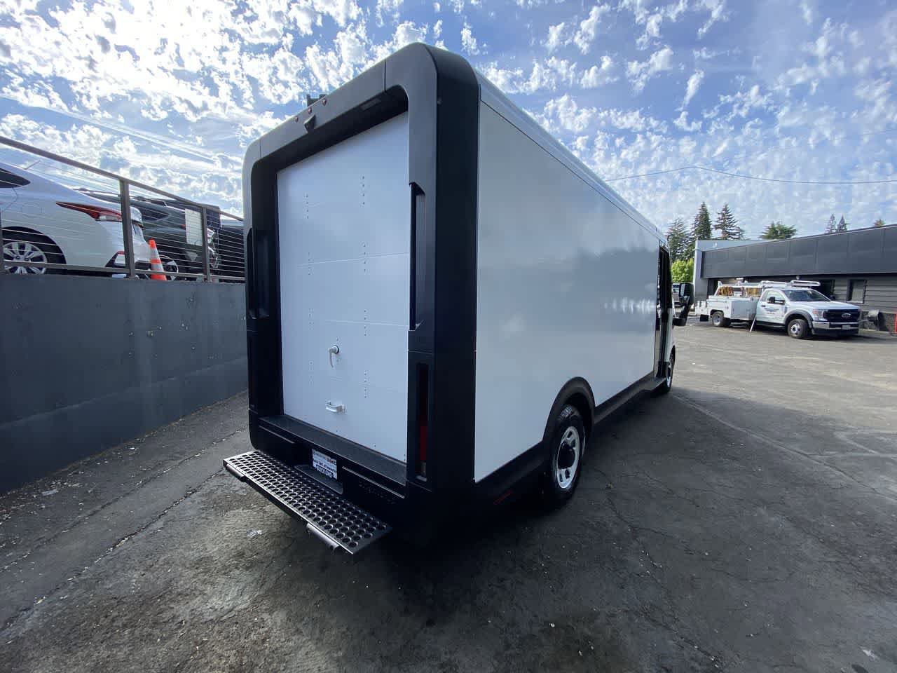 Used 2024 Chevrolet Brightdrop 600 w/ Commercial Equipment Package AWD/4WD image 6