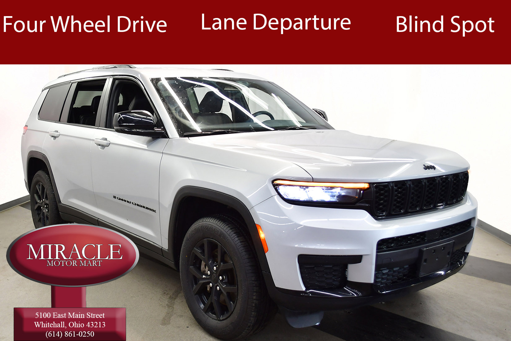 Used 2024 Jeep Grand Cherokee L Laredo AWD/4WD image 1