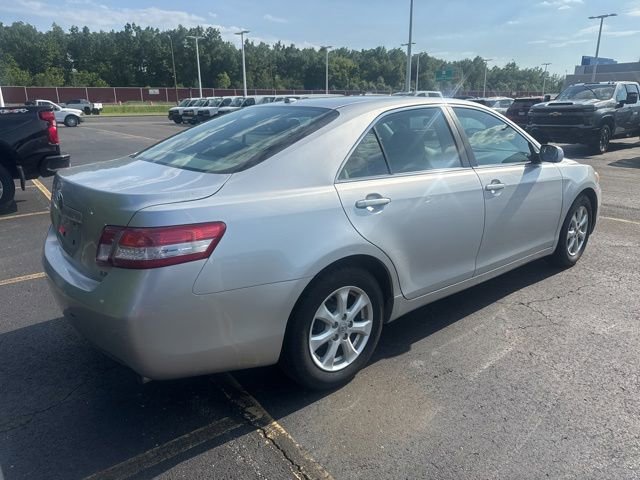 Used 2010 Toyota Camry FWD image 4