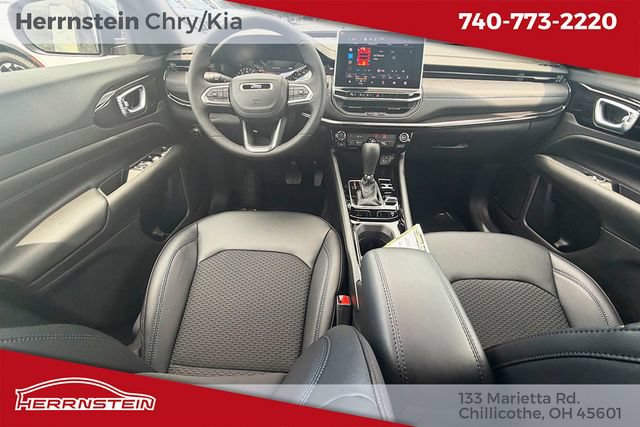 New 2026 Jeep Compass Latitude AWD/4WD image 10