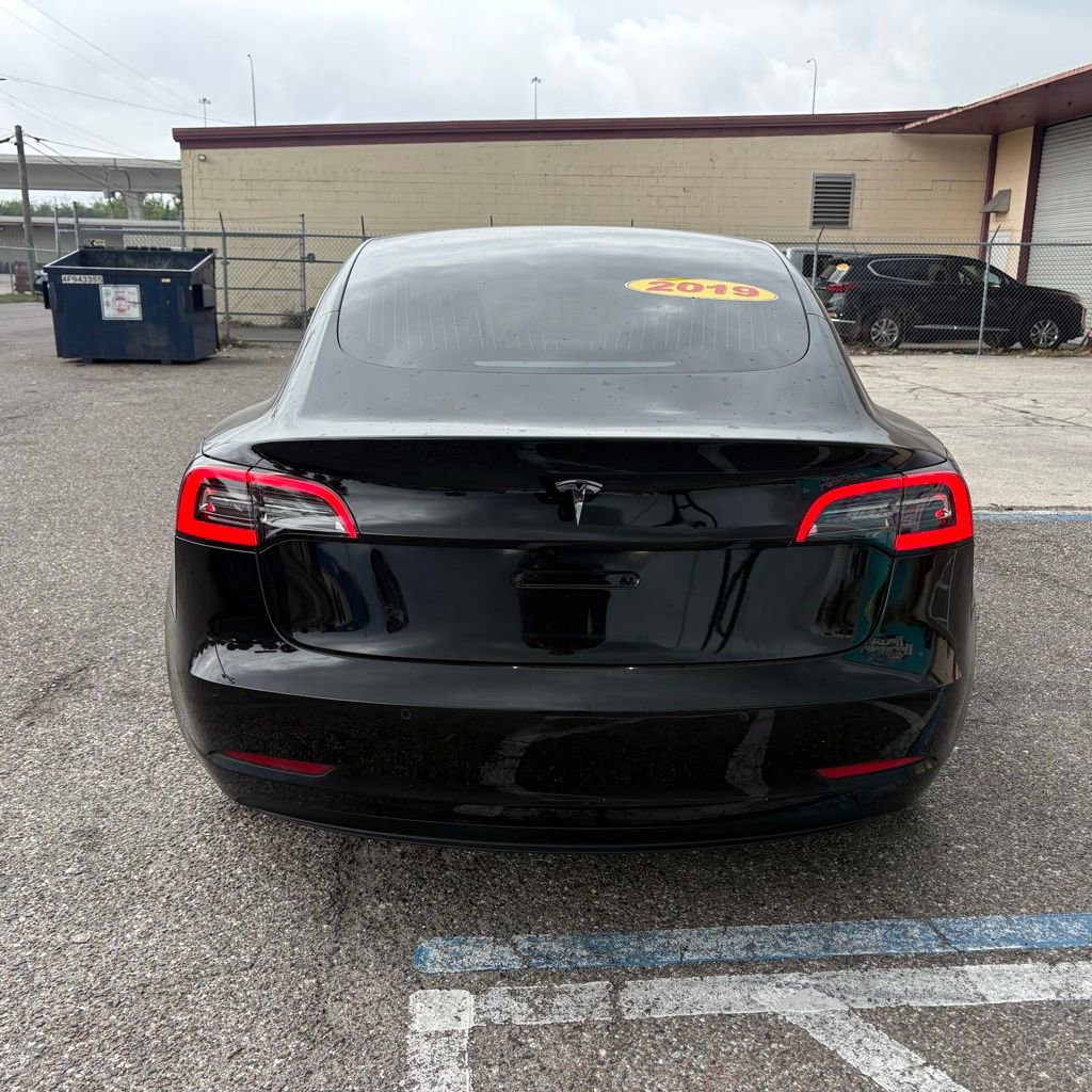 Used 2019 Tesla Model 3 Long Range RWD image 4
