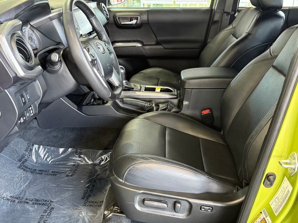 Certified 2023 Toyota Tacoma TRD Off-Road image 22