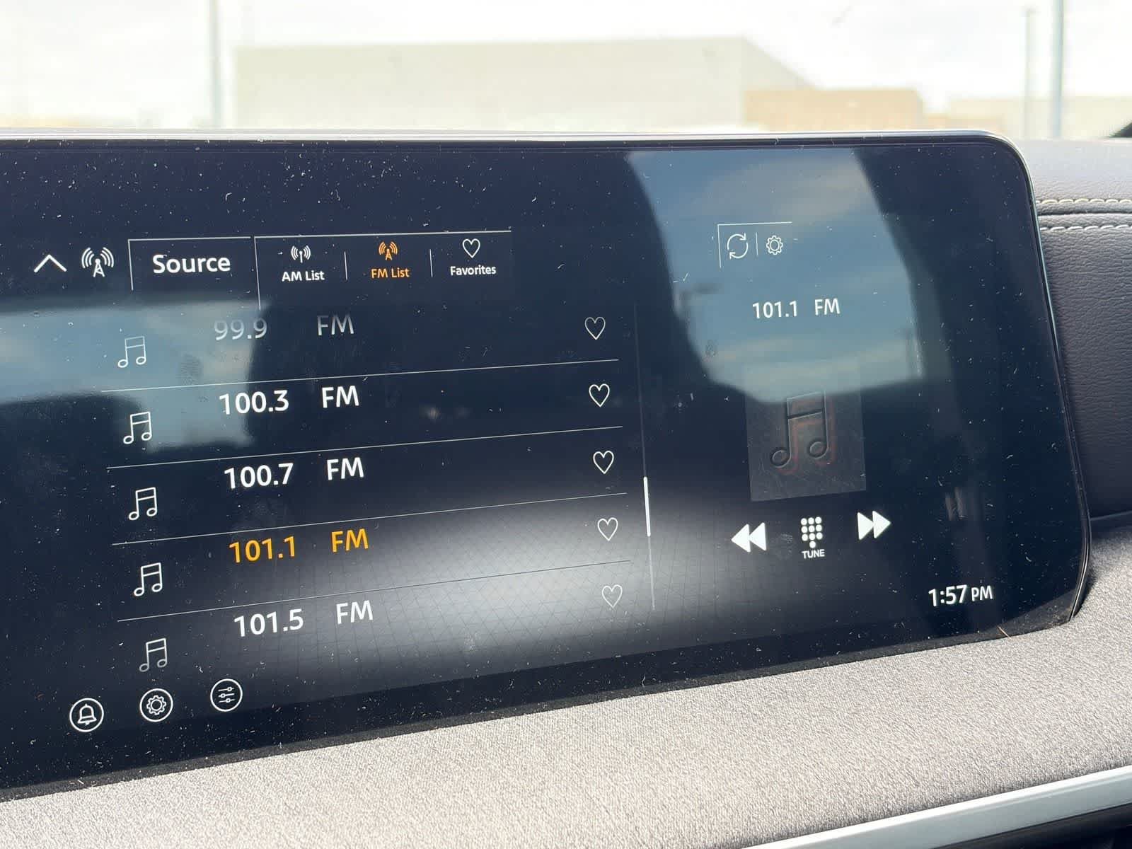 Used 2026 Nissan Kicks SV FWD image 15