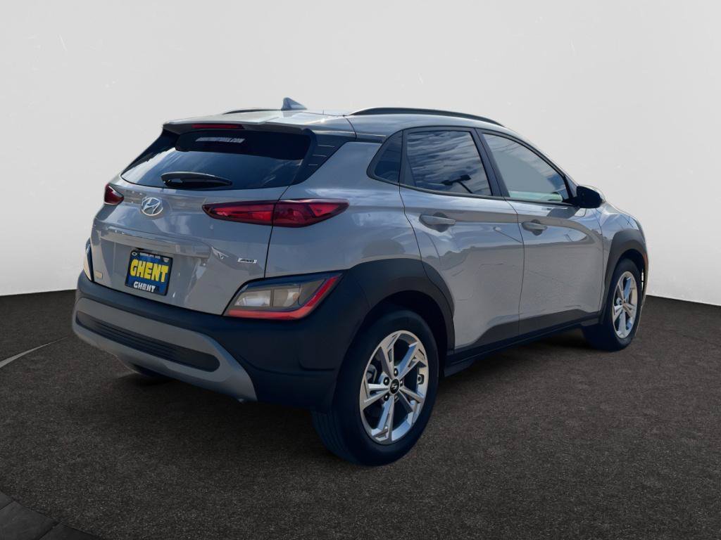 Used 2022 Hyundai Kona SEL w/ Convenience Package AWD/4WD image 2