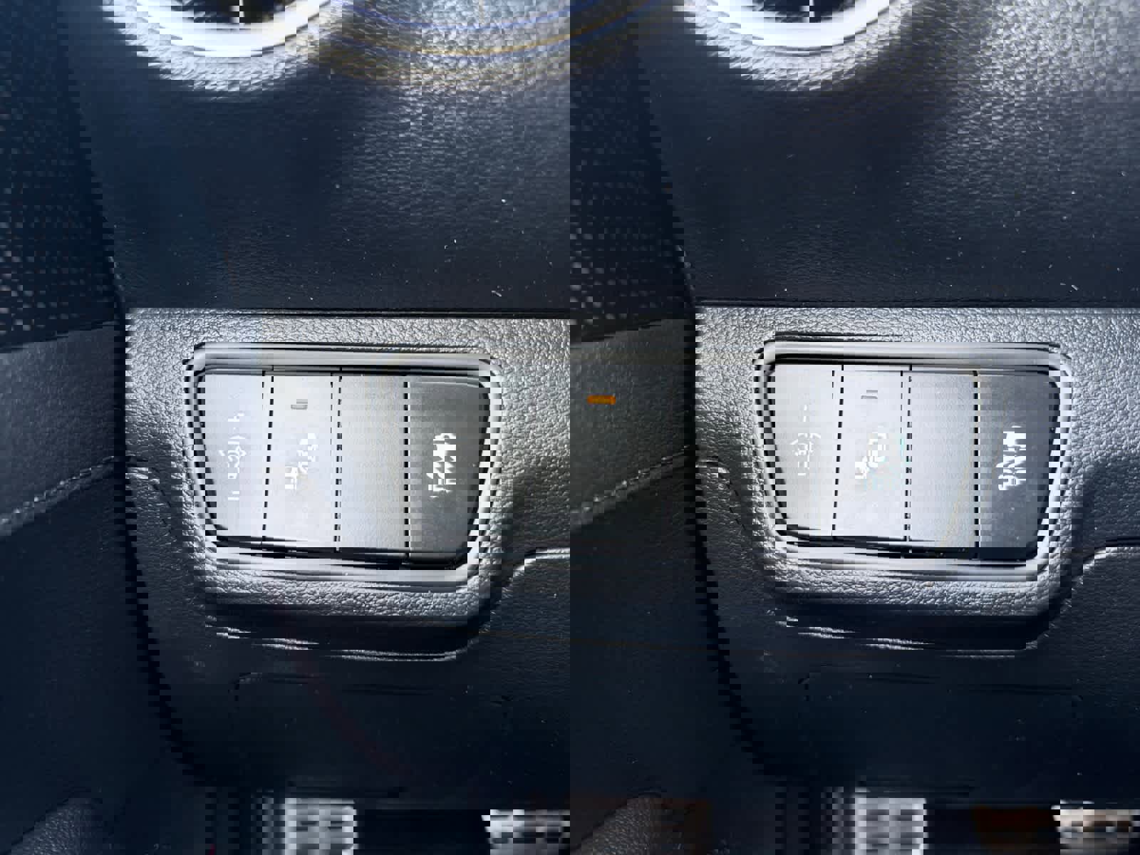 Used 2023 Kia Forte GT w/ GT2 Package image 13