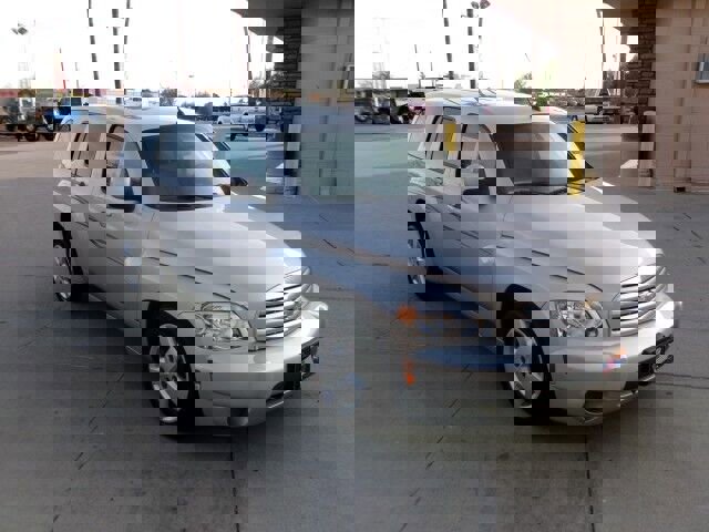 Used 2011 Chevrolet HHR LT image 5