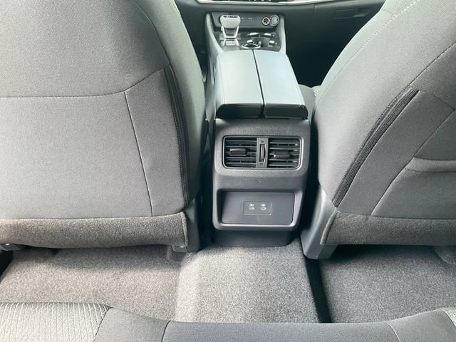New 2026 Nissan Rogue SV w/ Cold Weather Package AWD/4WD image 14
