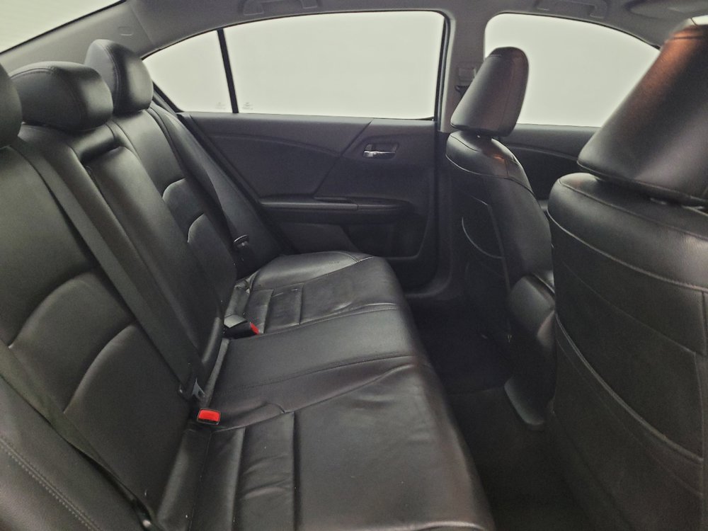 Used 2015 Honda Accord Sport image 19