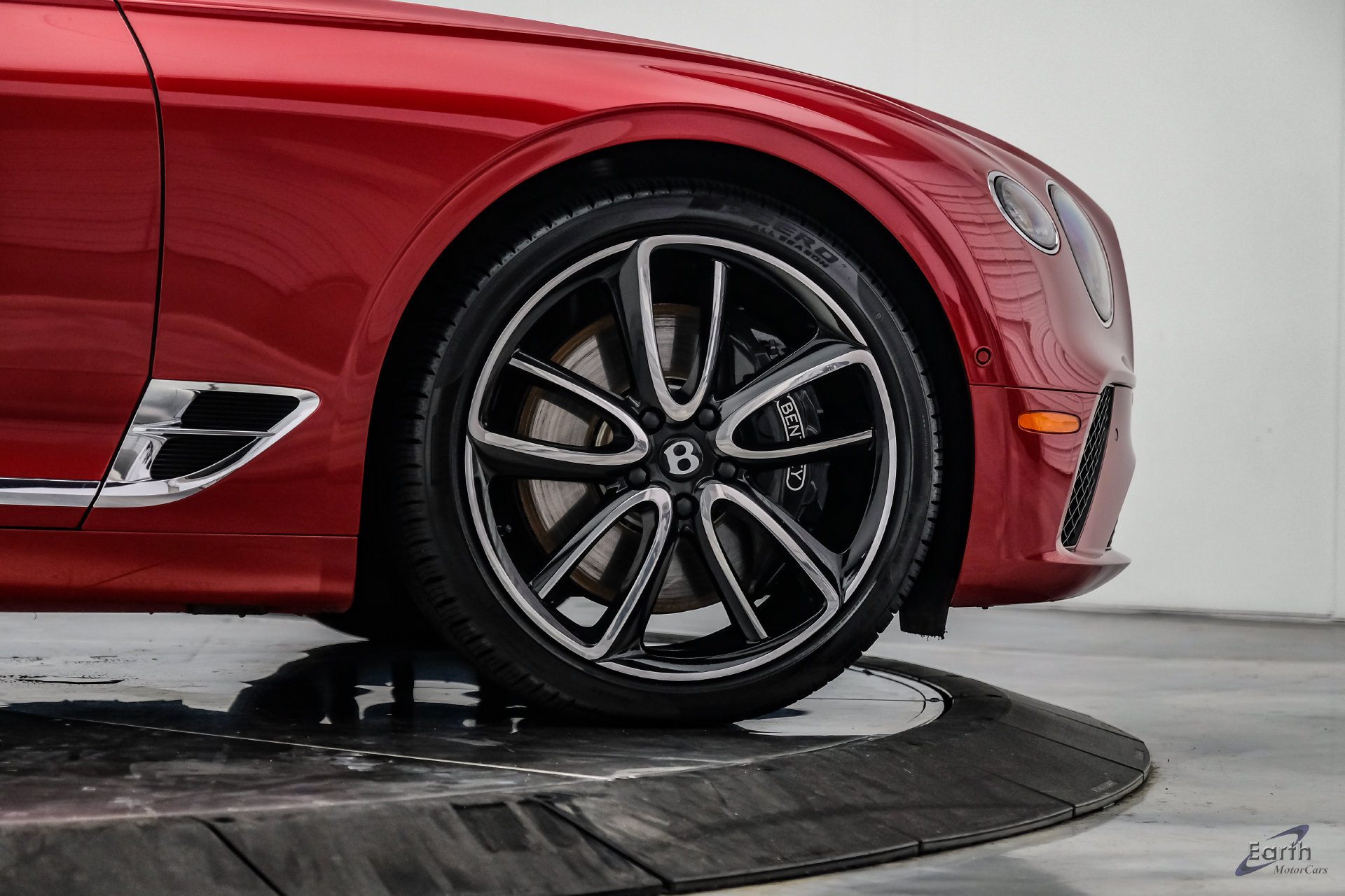Used 2020 Bentley Continental GT AWD/4WD image 97