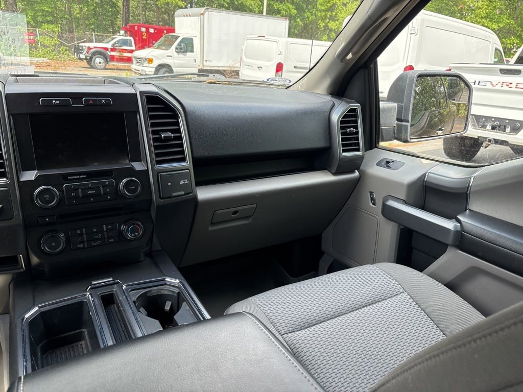 Used 2018 Ford F150 XLT w/ Equipment Group 302A Luxury image 11