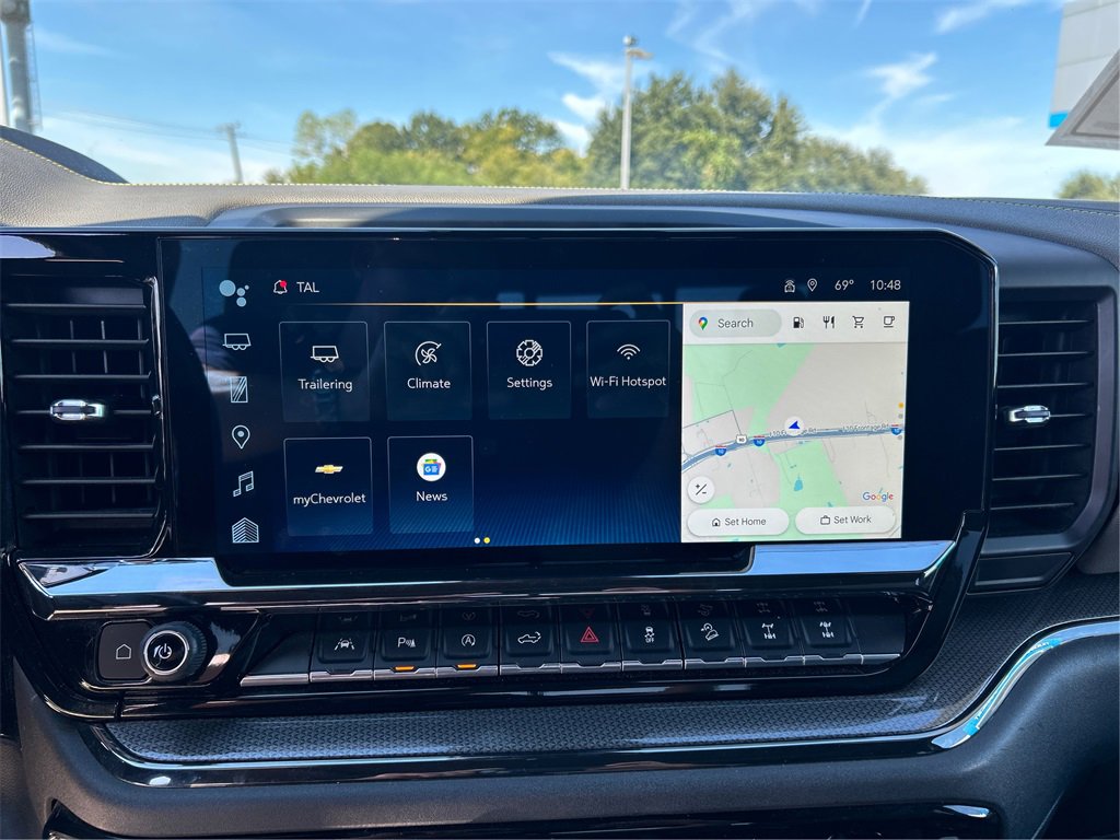 Used 2022 Chevrolet Silverado 1500 ZR2 w/ Technology Package image 16