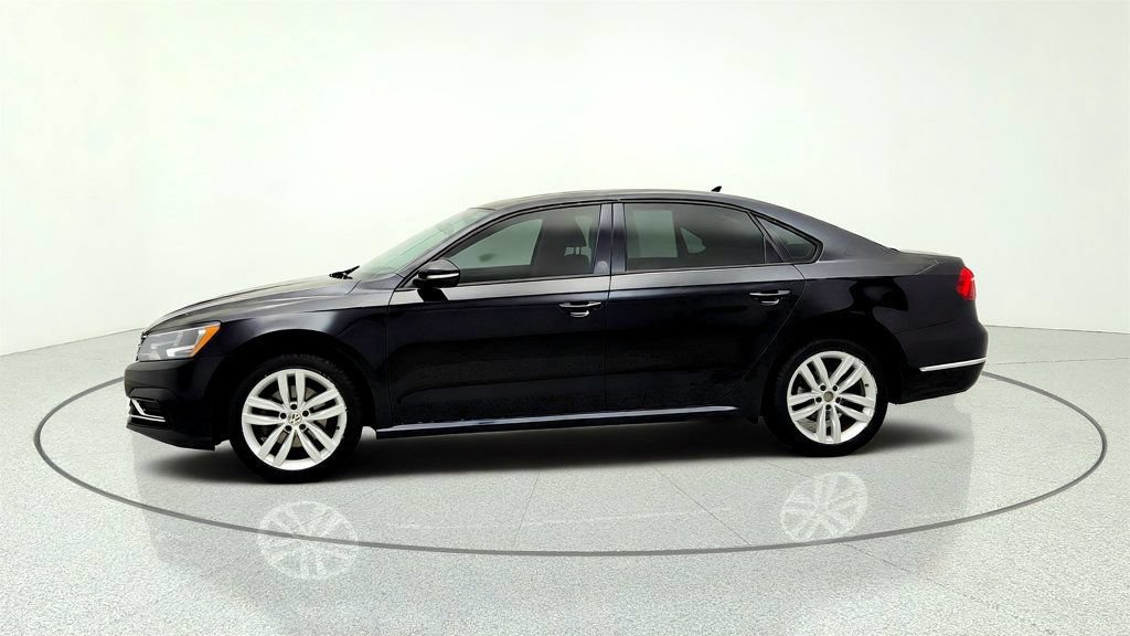 Used 2019 Volkswagen Passat 2.0T Wolfsburg w/ Wheels & Sunroof Package FWD image 8