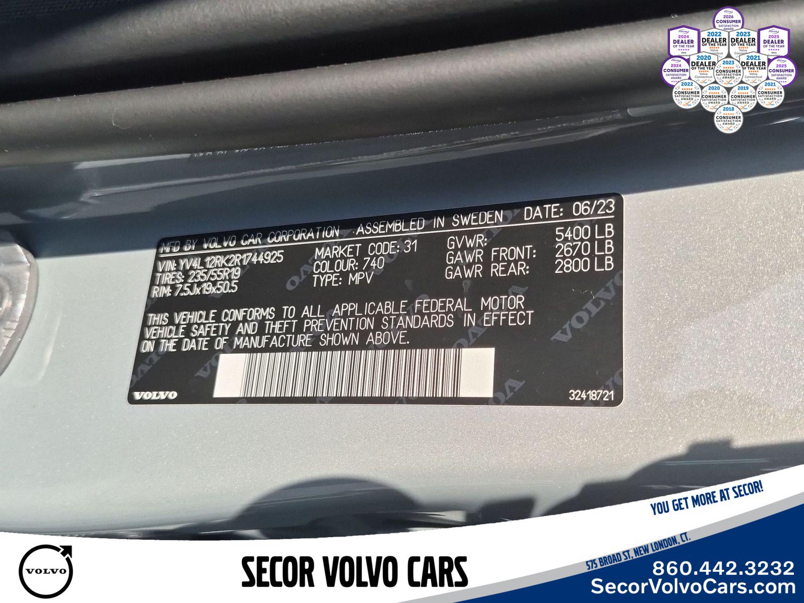 Used 2024 Volvo XC60 B5 Core w/ Protection Package Premier AWD/4WD image 26