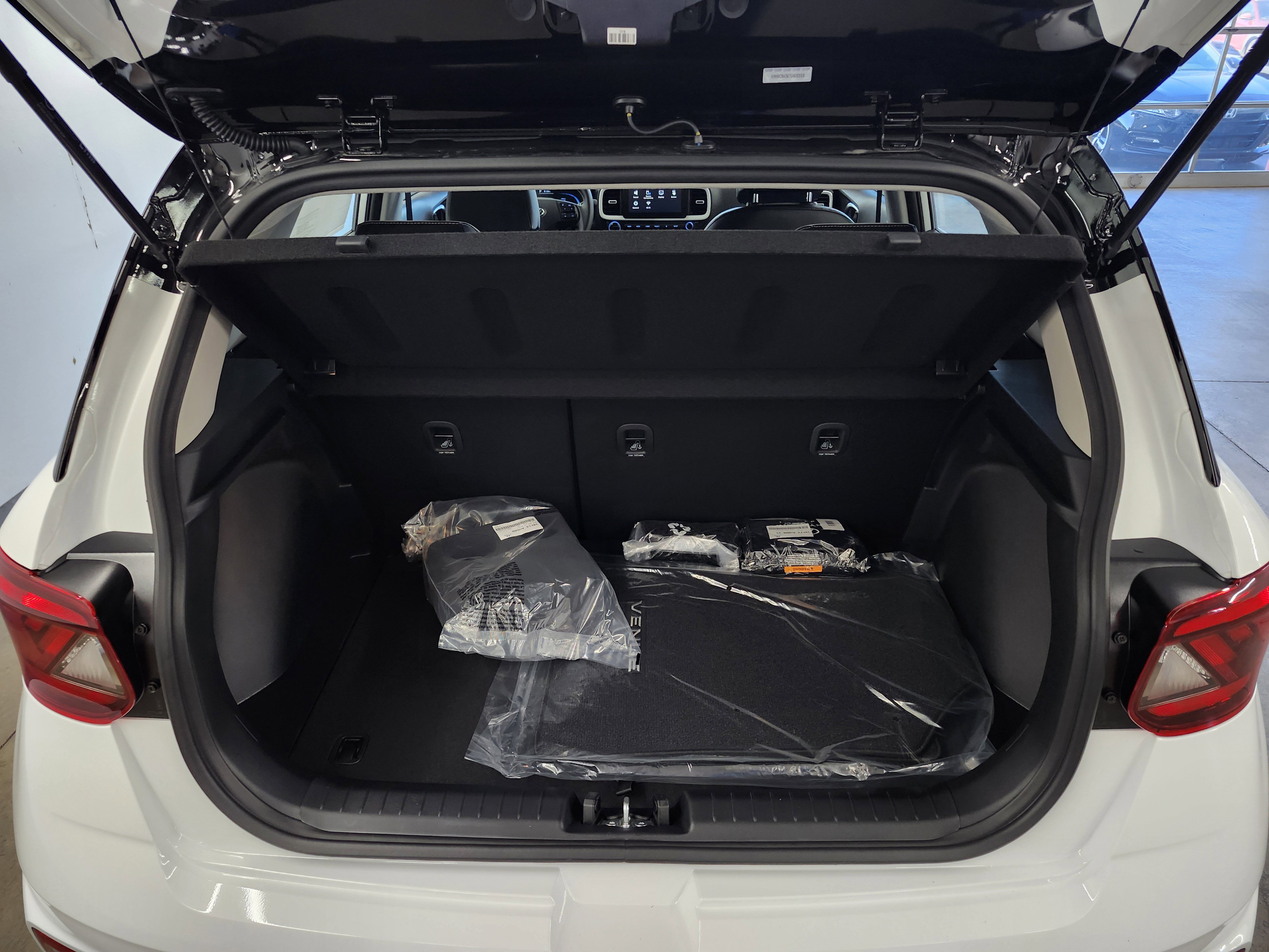 New 2026 Hyundai Venue SEL image 16