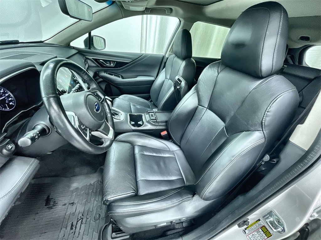 Used 2021 Subaru Outback Limited image 19