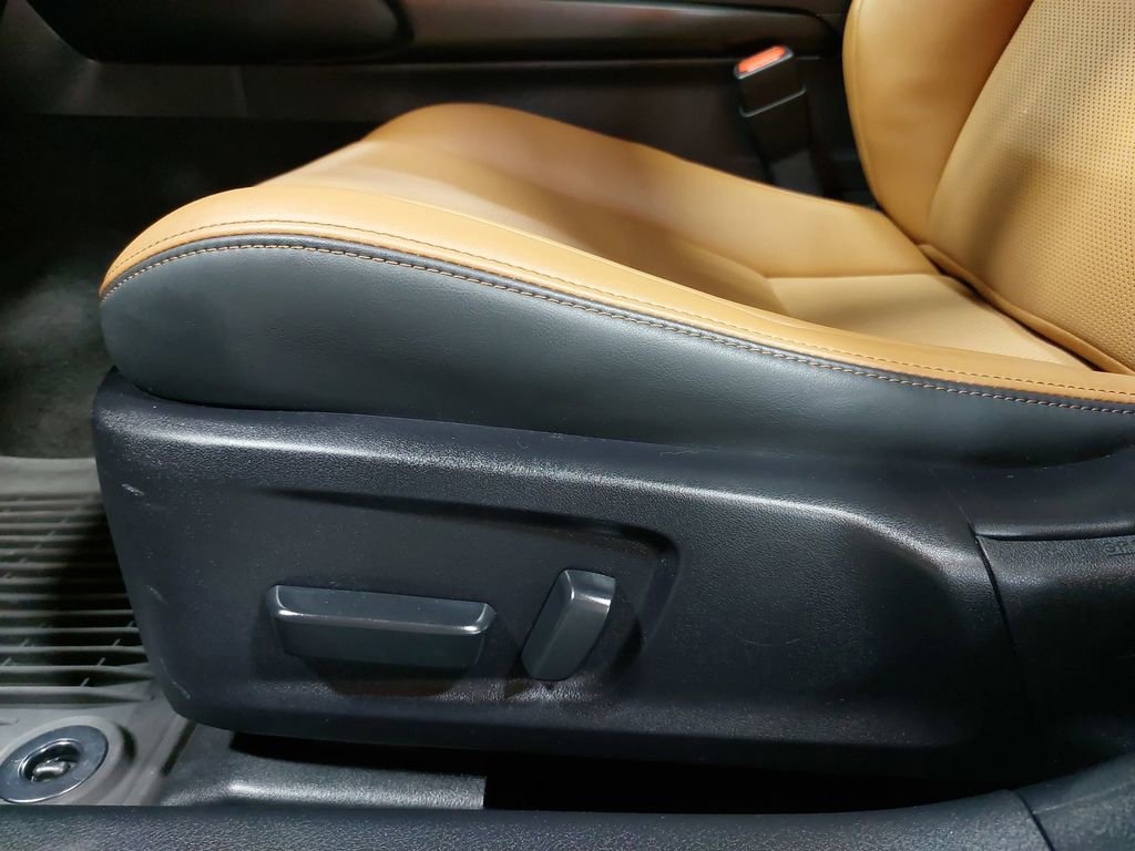 Used 2022 Lexus IS 300 AWD w/ Comfort Package image 28