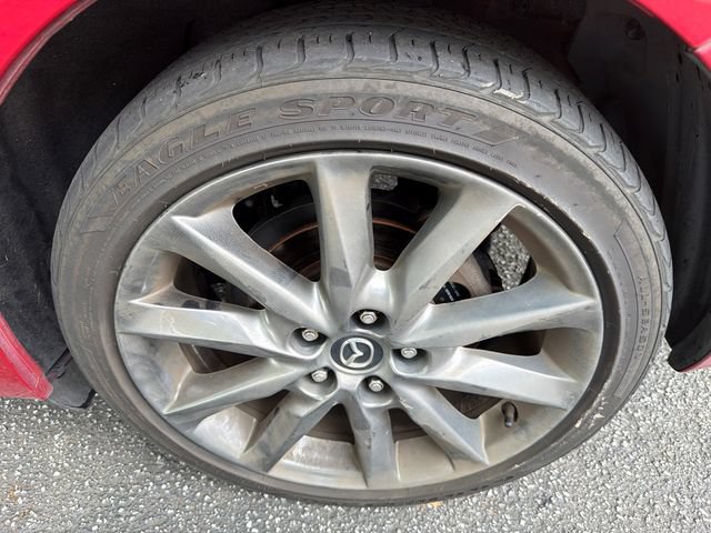 Used 2018 MAZDA MAZDA3 Touring FWD image 19