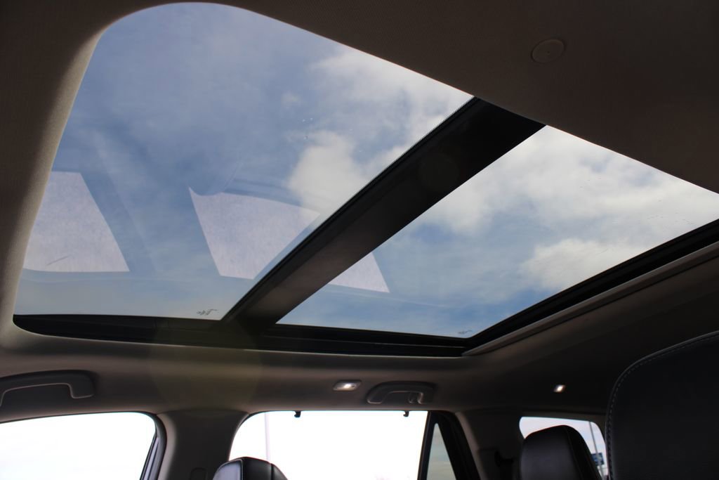 Used 2023 Honda Pilot Touring image 21