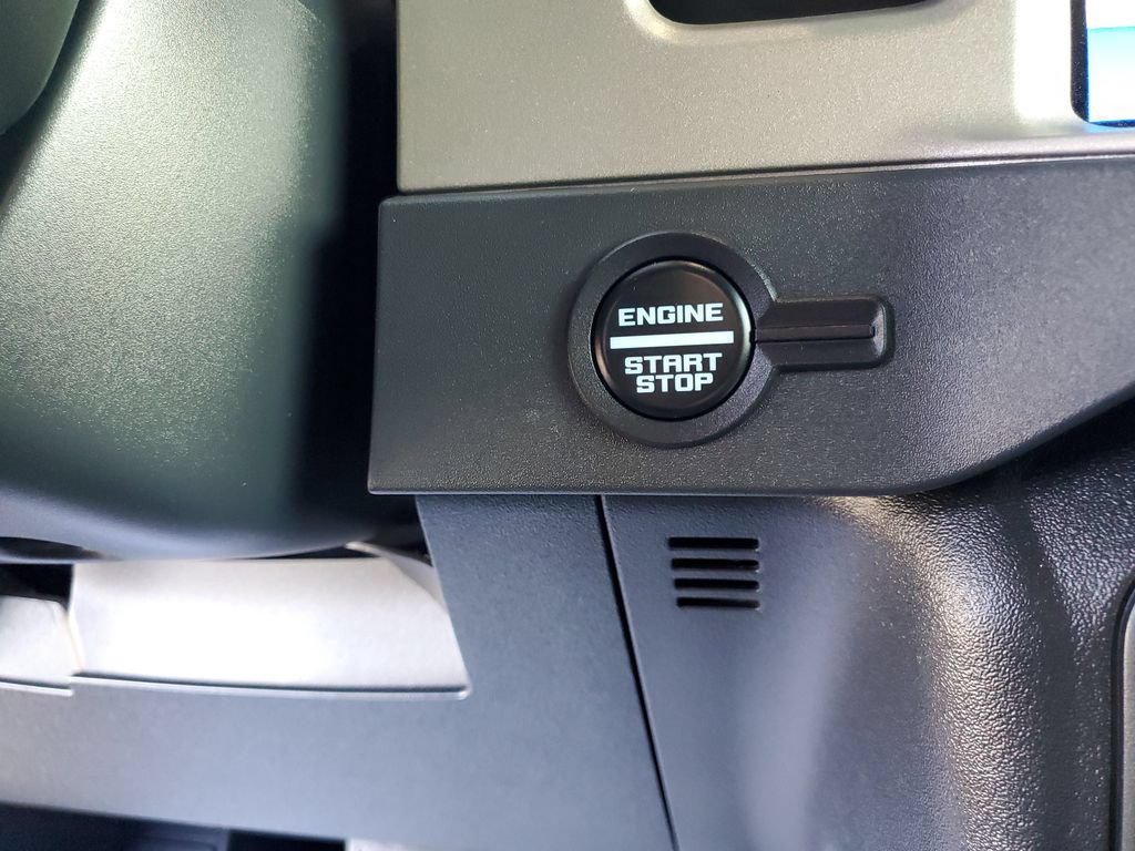Certified 2025 Ford Bronco Outer Banks AWD/4WD image 26