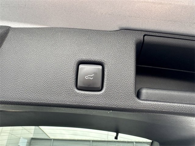 Certified 2022 Ford Escape SE w/ Convenience Package image 44