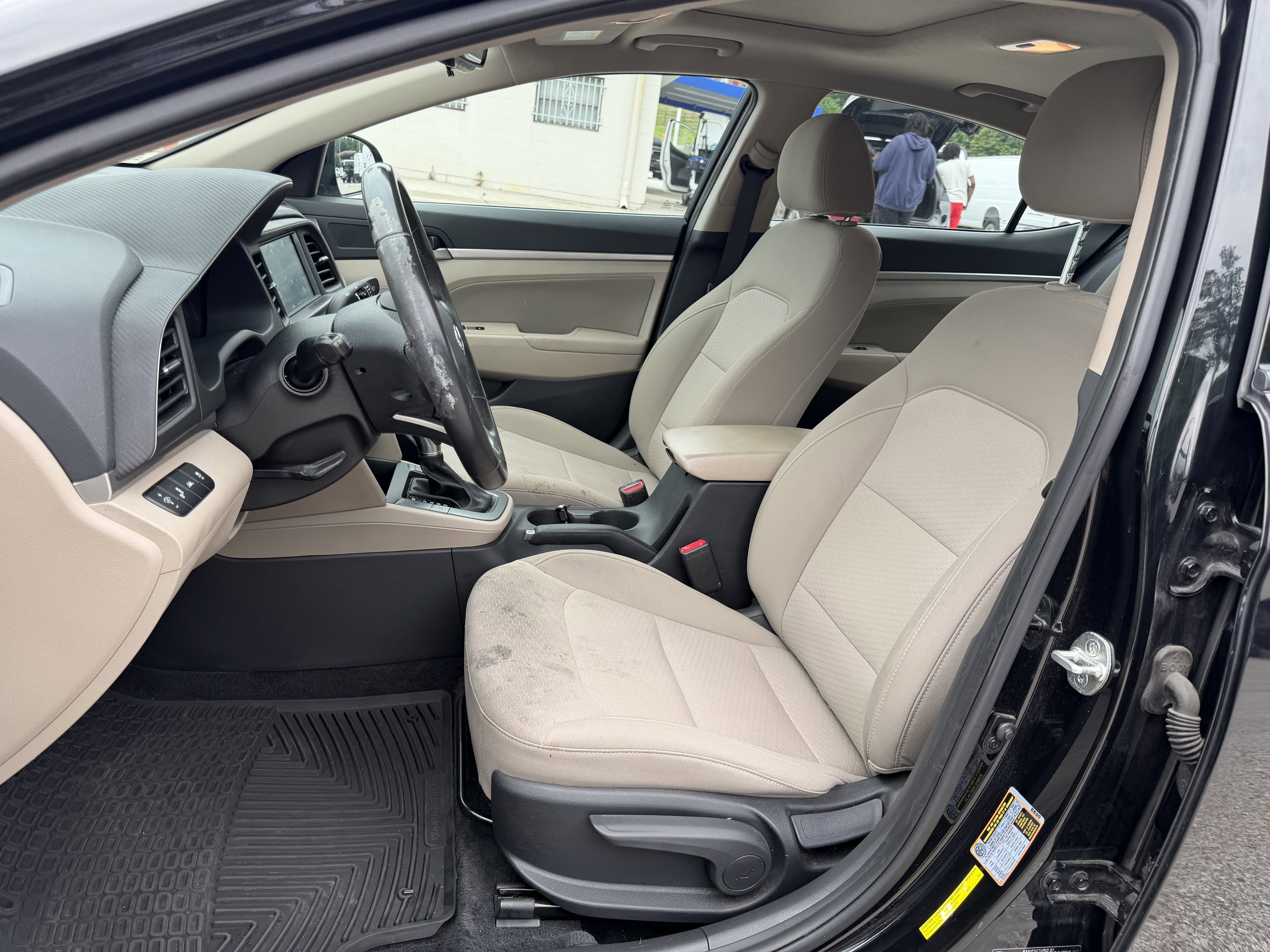 Used 2020 Hyundai Elantra Value Edition FWD image 12