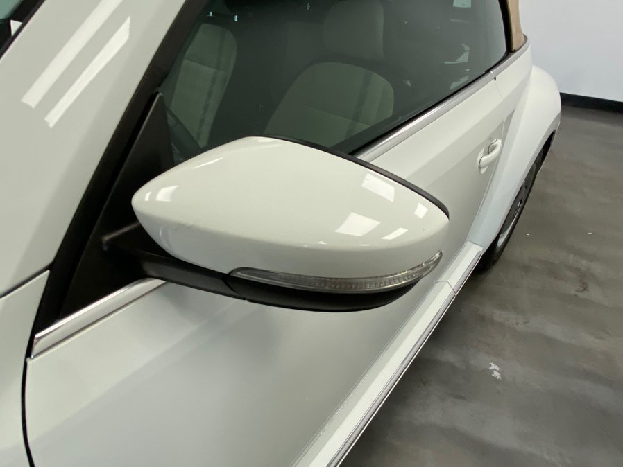 Used 2018 Volkswagen Beetle 2.0T Coast FWD image 21
