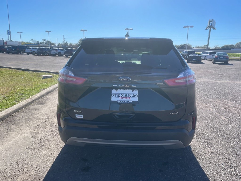 Used 2024 Ford Edge SEL image 6