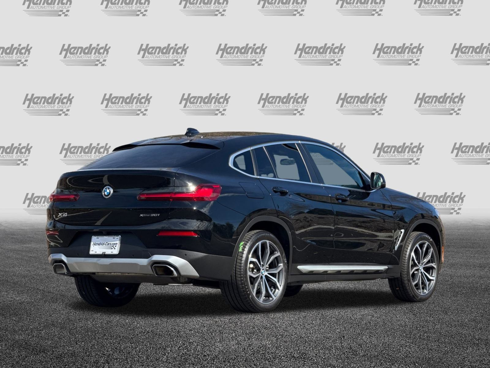 Certified 2023 BMW X4 xDrive30i w/ Premium Package image 5