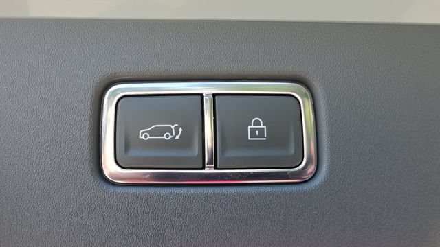 Used 2024 Kia EV9 Land AWD/4WD image 39