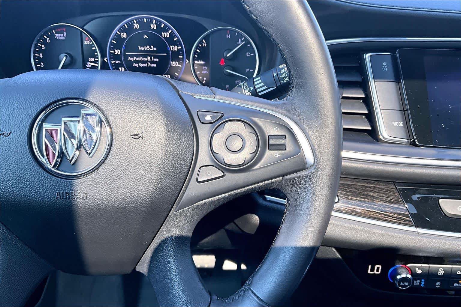 Used 2020 Buick Enclave Avenir w/ Avenir Technology Package FWD image 24