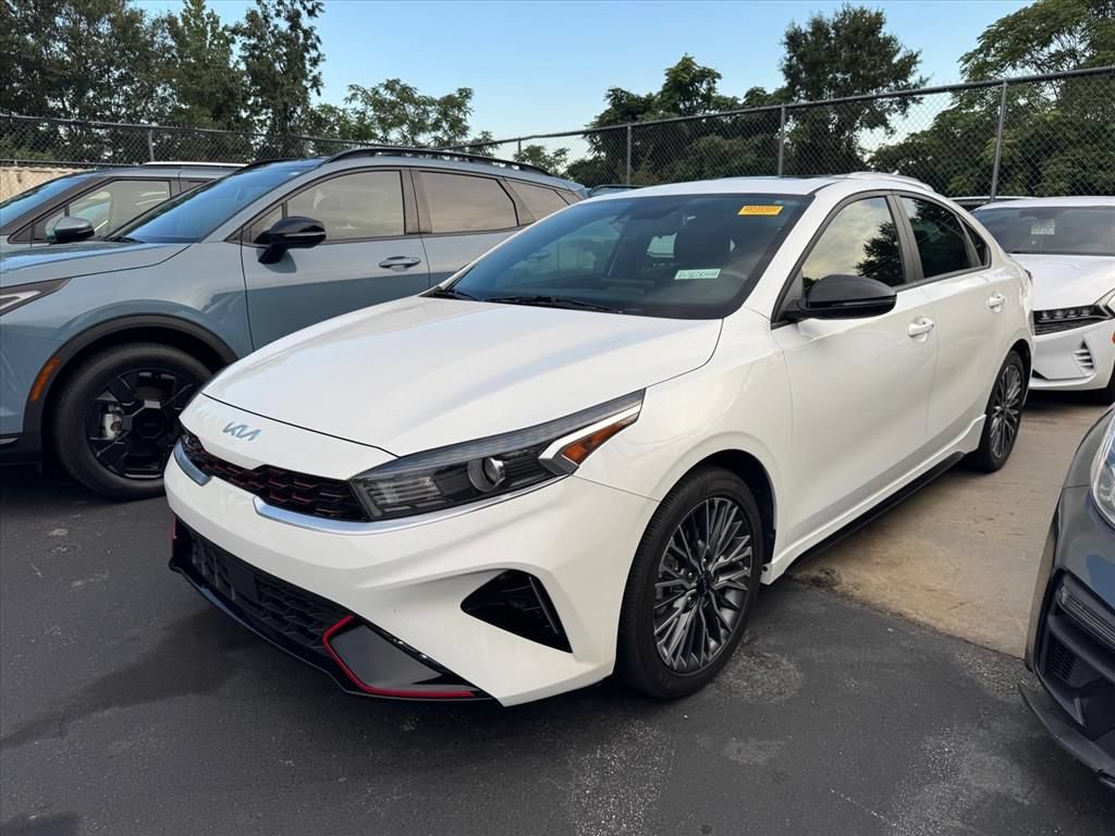 Certified 2024 Kia Forte GT-Line w/ GT-Line Premium Package FWD image 9