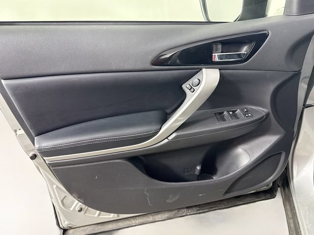 Used 2023 Mitsubishi Eclipse Cross SE AWD/4WD image 13