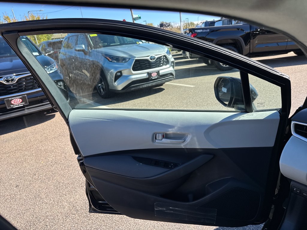 New 2027 Toyota Corolla LE FWD image 32