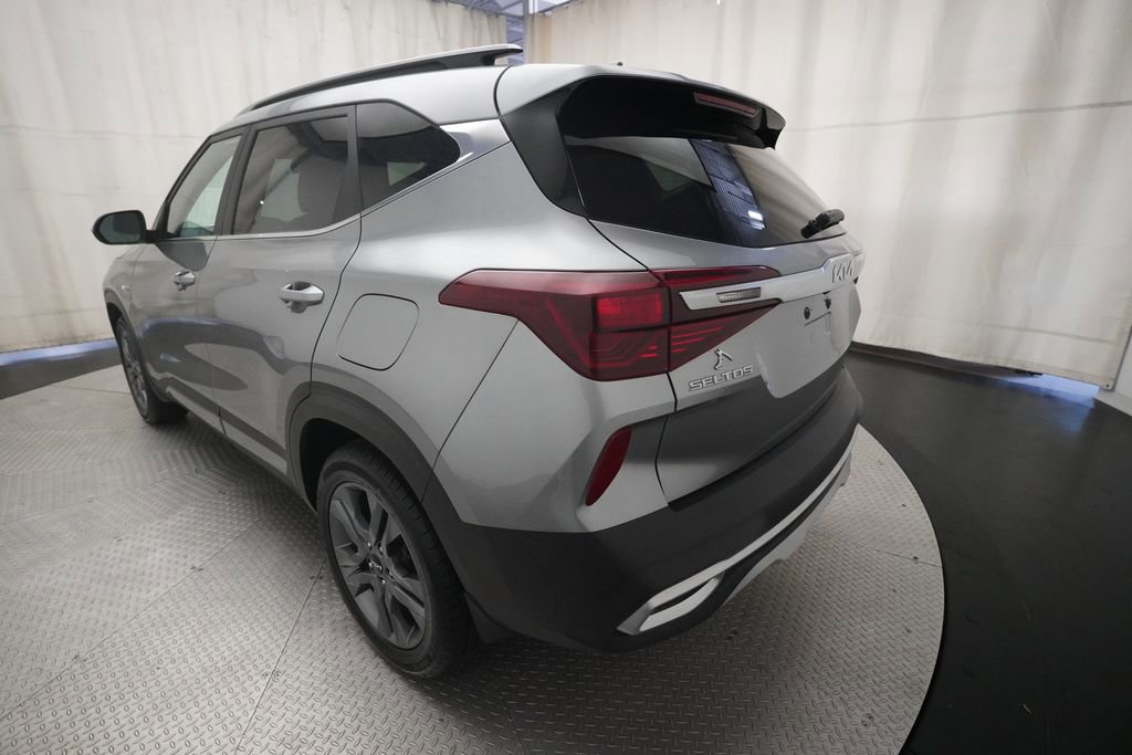 Used 2023 Kia Seltos S AWD/4WD image 35