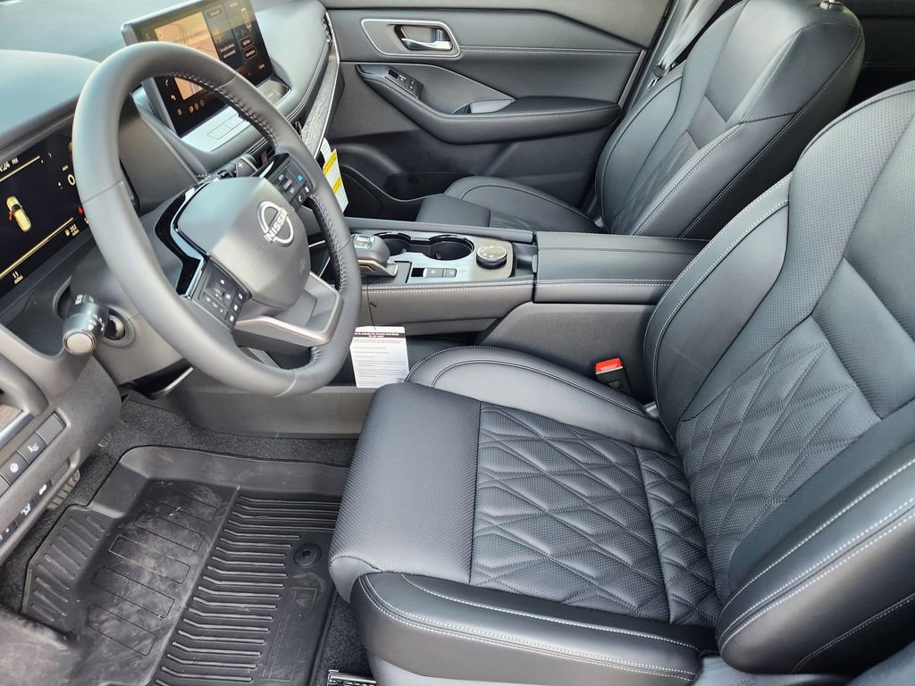 New 2026 Nissan Rogue Platinum w/ Platinum Premium Package image 9