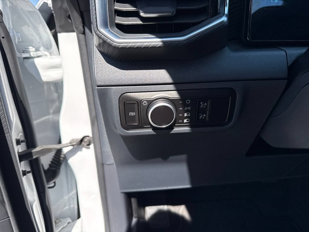 Used 2026 Ford Mustang Premium RWD image 11