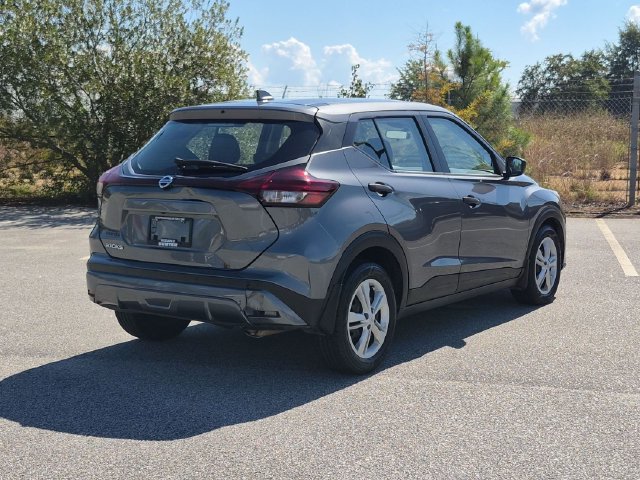 Certified 2021 Nissan Kicks S FWD image 4