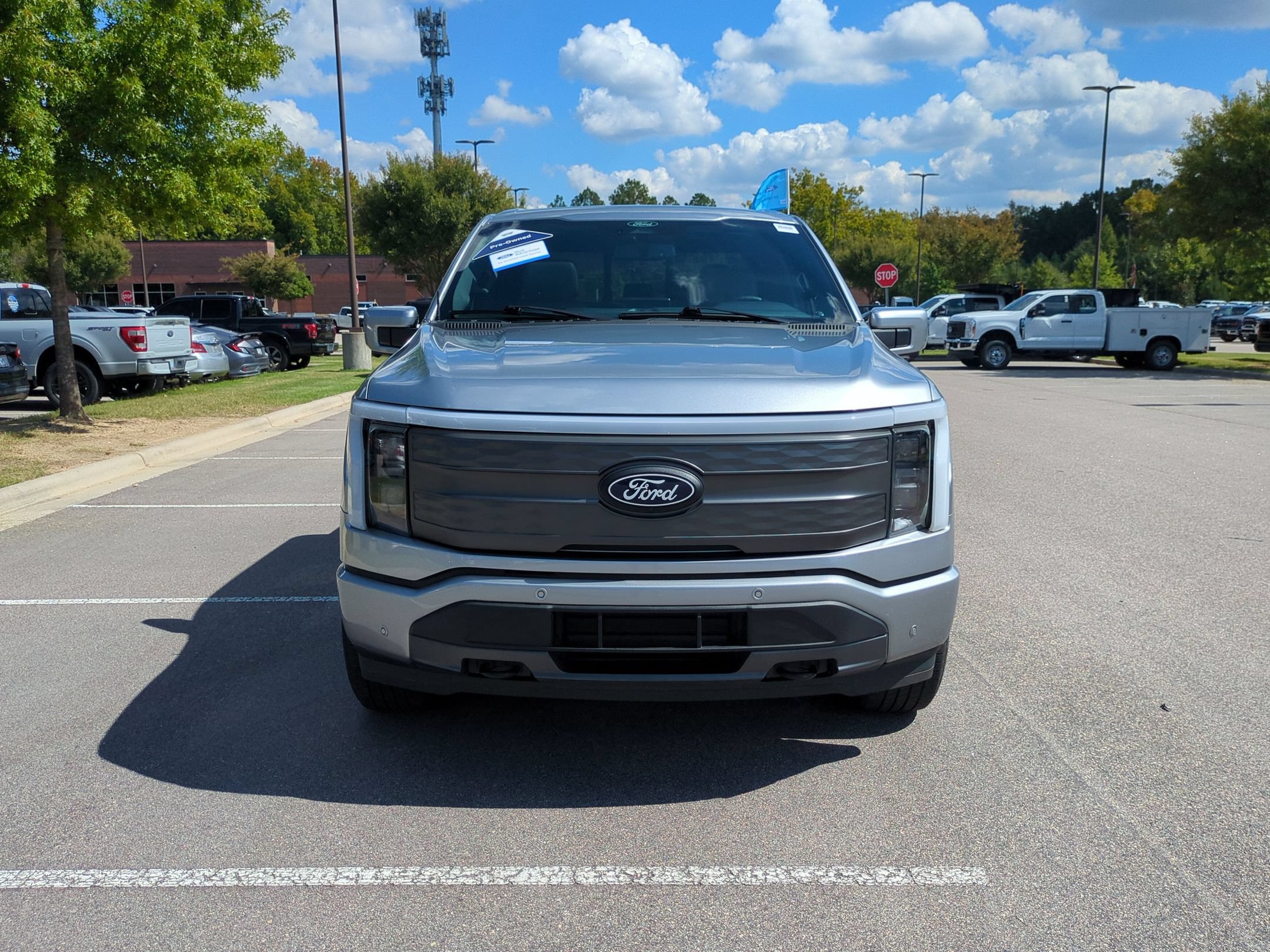 Certified 2025 Ford F150 Lightning Lariat AWD/4WD image 9