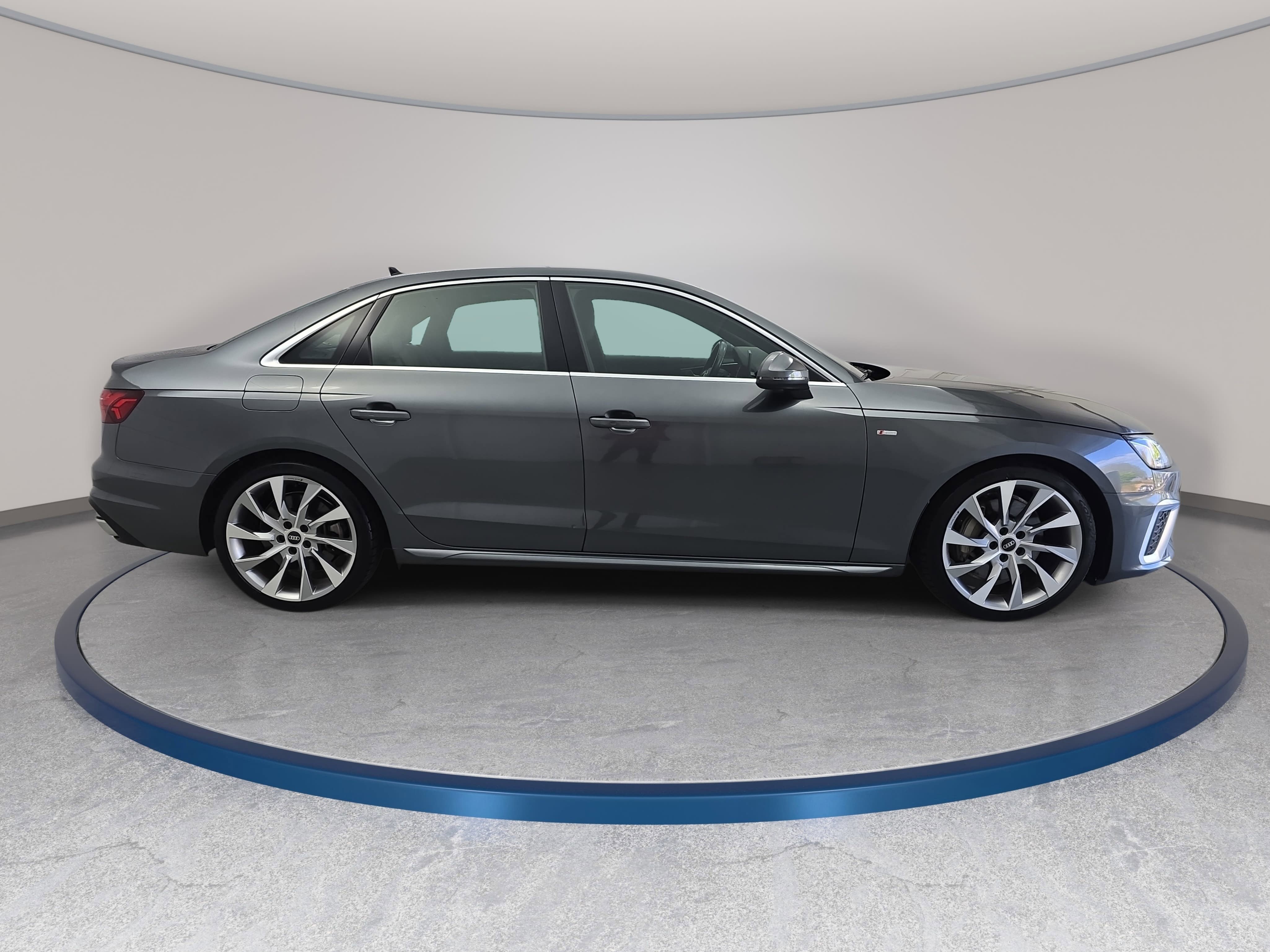 Used 2021 Audi A4 2.0T Premium Plus w/ Premium Plus Package image 4