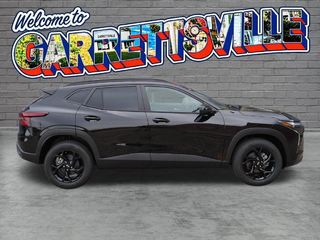 New 2026 Chevrolet Trax LT w/ Midnight Edition FWD image 30