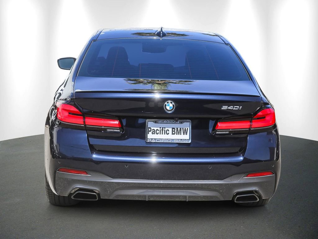 Certified 2023 BMW 540i w/ M Sport Package RWD image 5